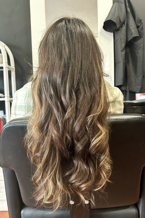 Melena con ondas hecha en el salón